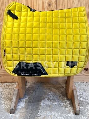 LeMieux Loire Satin Dressage Saddle Pad